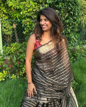Dipshi Blessy Instagram - Black saree nga avlodhan ! 🖤