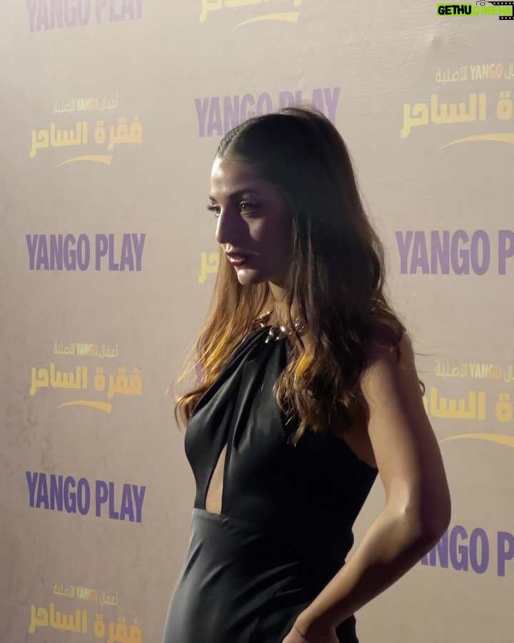 Dona Emam - 12.5K Likes - فقرة الساحر now on @yangoplay 💓✨🥰
Styled by @dinahassaan
Makeup by @alaaabdelwareth
Dress @weavinggrace
💓💓💓