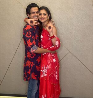 Drashti Dhami Instagram - My hubby bestest ♥️
My hubby luckiest 😂
Happy happy karwa chauth vibes 😘