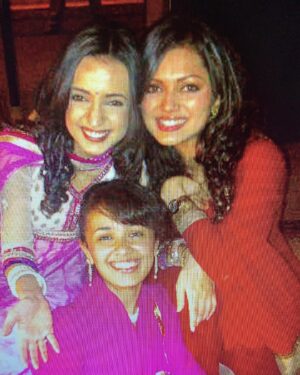 Drashti Dhami Instagram - From being babies to being 40 we have come a long way. Happy 40th baby @kinnikamat 🥳🥳🥳. Celebrating milestones and more ❤️❤️. #birthday #goodvibes #40