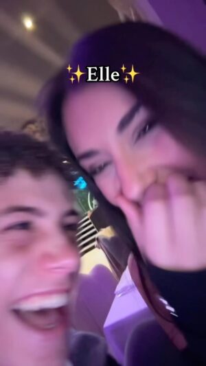 Elisa Ezzedine Instagram - Jamais sérieux 🥜