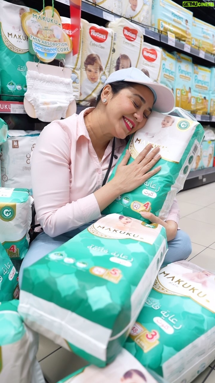 Firoza Khan - 30.1K Likes - Rash Free - Makuku diapers feature advanced 3D soft liner technology which helps minimize friction on your baby’s skin and ensures optimal dryness. @makuku_me
Comfortable on baby’s skin.
Wetness indicator line reminds you when it’s time to change diapers.
Purchase Makuku products at Union Coop and win a gift from 8th Oct to 31st Oct!
#makuku #makukume #makukudiapers #explore #viral #uae #reels #dubai #video #baby #diapers #foryou #fyp