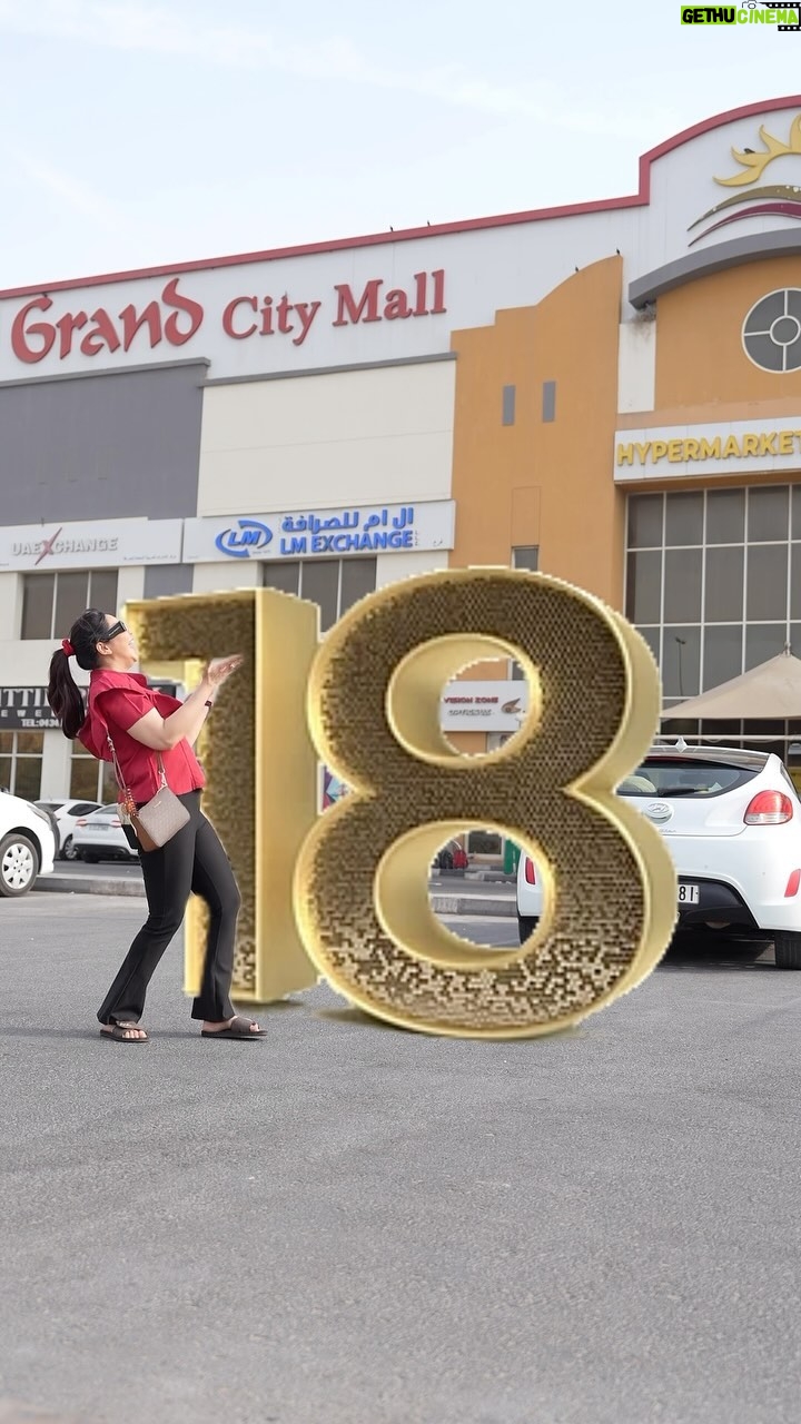 Firoza Khan - 31.1K Likes - Mega 18th anniversary sale
Offer valid from 11th - 14th July
📍Al Quoz Industrial Area 4
Yus pls check the offers
#explore #viral #uae #reels #dubai #video #trend #shopping #offers #alquoz