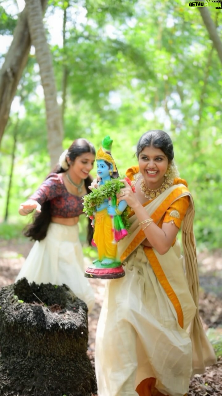Gouri Gadhuzz - 153.6K Likes - Hey krishna🌼🙏#lordkrishna💕 #vishuspecial
Dop: @abhishek_manglavil ✨
Mua: @makeover_by_archana 💄
Jewel: @planetjewel 💫
Outfit : @fashion_volks ❤️🔥
#fyp #nivy #nivyynivedya