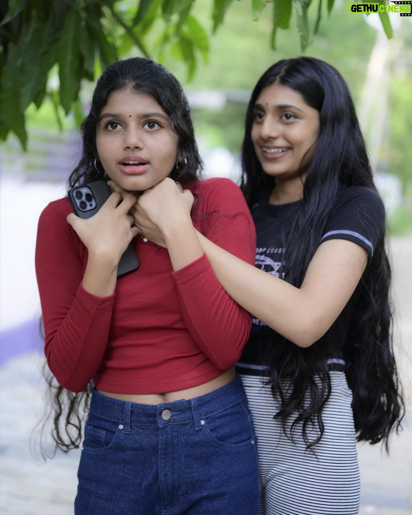 Gouri Gadhuzz - 82.8K Likes - 🥹😂 #unexpected
📸: @abhishek_manglavil ✨
#fyp #nivy #nivyynivedya