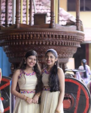Gouri Gadhuzz Instagram - Mookambika🙏 👗: @bloomy__designs ❤️

📸: @abhishek_manglavil ✨
