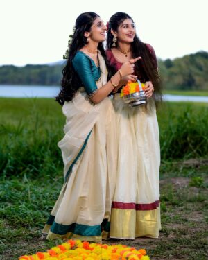 Gouri Gadhuzz Instagram - Happy onam🌼❤️

Dop: @abhishek_manglavil ✨❤️
@vivek_kovalam ❣️
Mua: @makeover_by_archana 💄✨
Outfit: @ar_handlooms_kuthampully 🫶🏻✨
Jewel: @planetjewel 💫