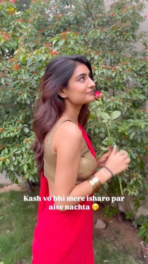 Hemanshii Ruparel Instagram - 🚩 

#redflags #love #memes #memepage #relationshipquotes #reelsvideo #reelsindia #trendingreels #foryou #instagramreels #relatable #redsaree #sareecollection