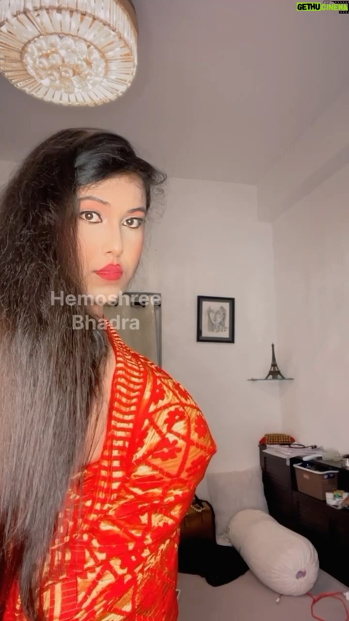 Hemoshree Bhadra - 29.6K Likes - Dhak dhak 🙄