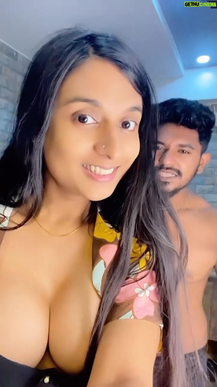 Hemoshree Bhadra - 36K Likes - What an amazing song👼