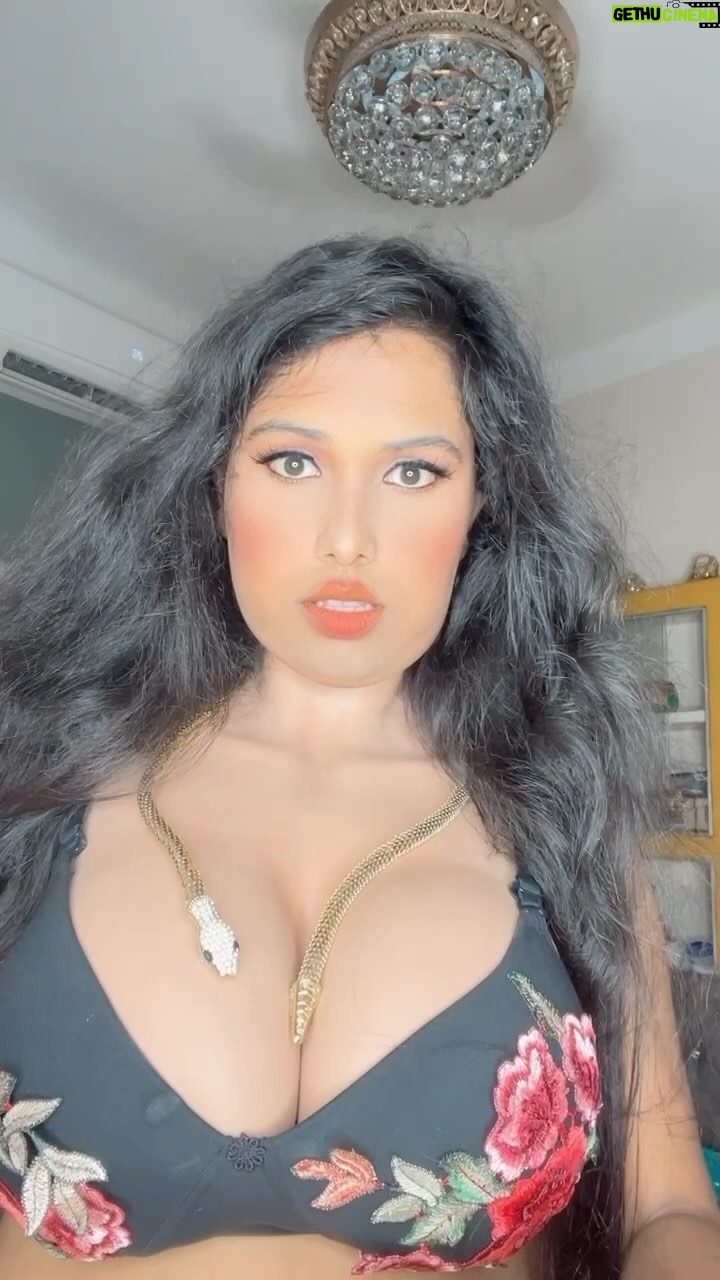 Hemoshree Bhadra - 18.1K Likes - Kaisa laga? 😀