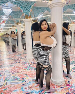 Hemoshree Bhadra Instagram - Jane balma ghore pe q sawar hai 😀