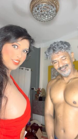 Hemoshree Bhadra Instagram - Sasurji 😈