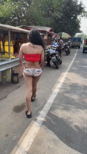 Hemoshree Bhadra Instagram - Mai aj chai pine gayi thi😀😀