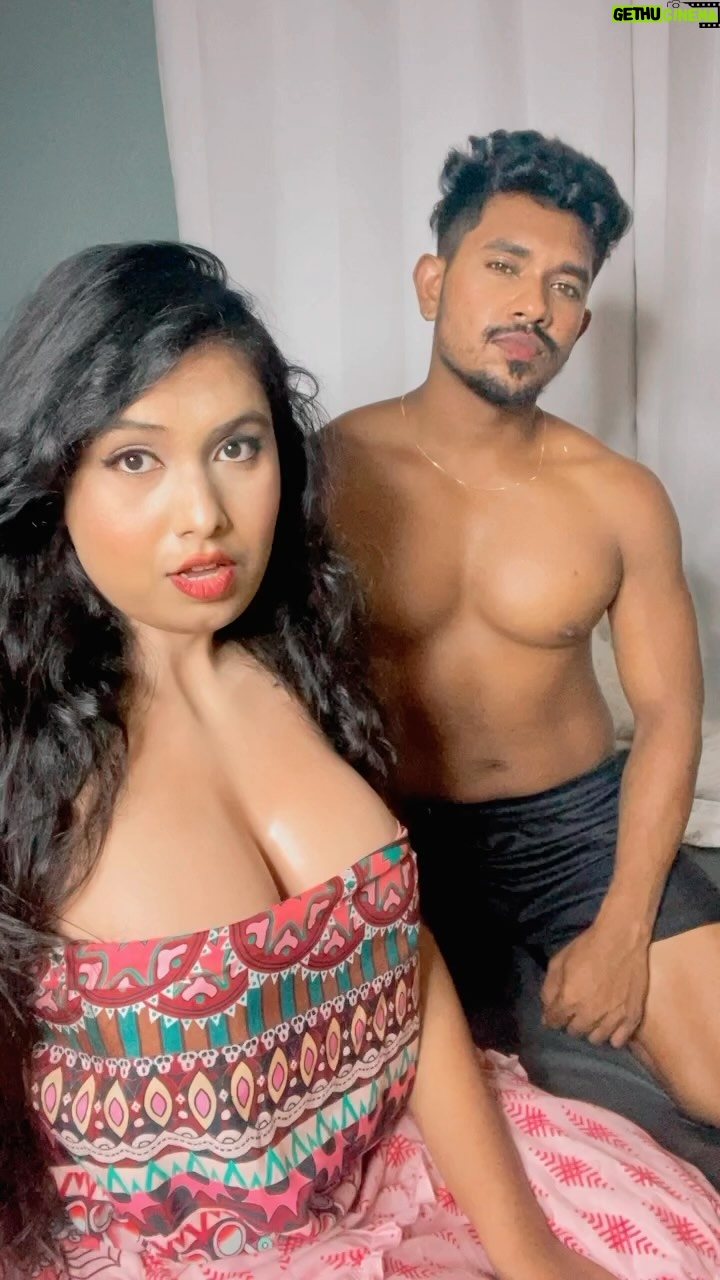 Hemoshree Bhadra - 111.8K Likes - Its the zarurat 😀