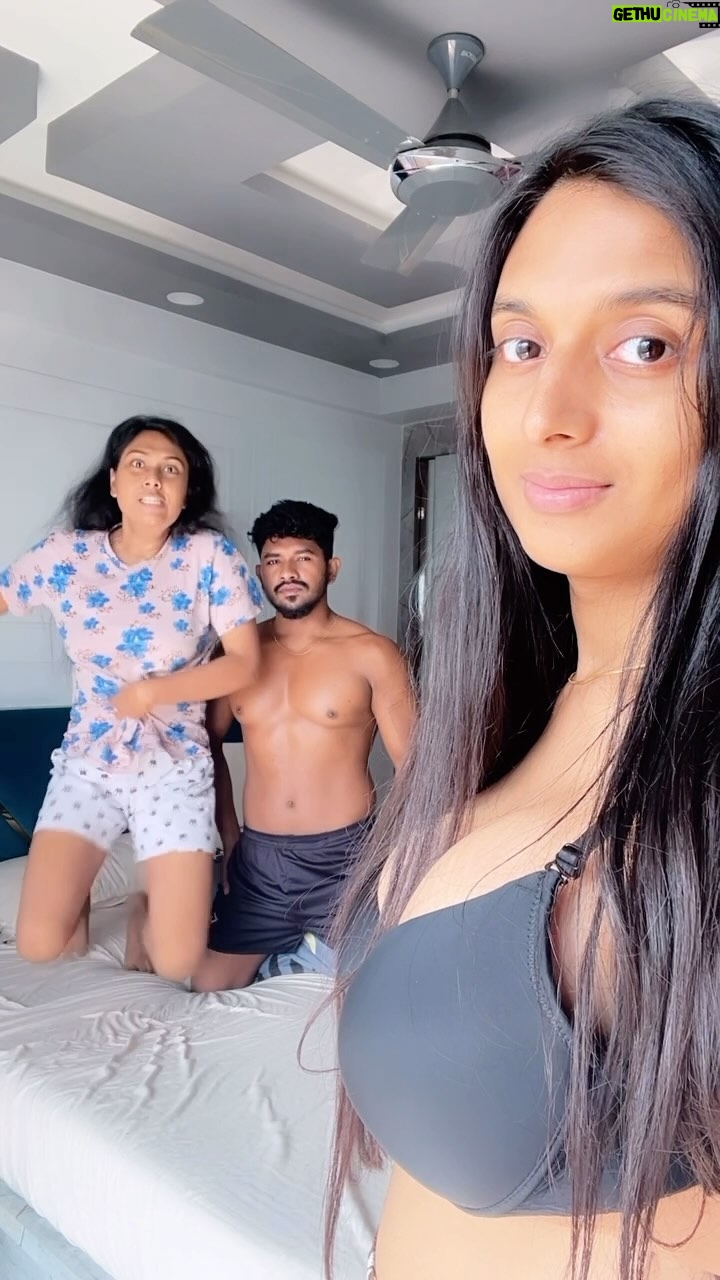 Hemoshree Bhadra - 29.4K Likes - Palank😀