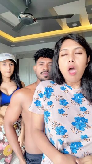 Hemoshree Bhadra Instagram - Bolte ho azadi 🙄