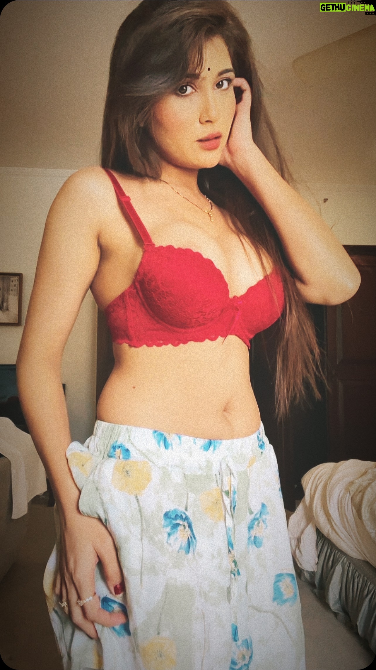 Hiral Radadiya - 33.4K Likes - 