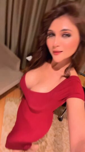 Hiral Radadiya Instagram - Link in bio