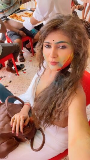 Hiral Radadiya Instagram - Today’s party with ullu app#ullu #ulluwebseries #ulluactress #ulluoriginals