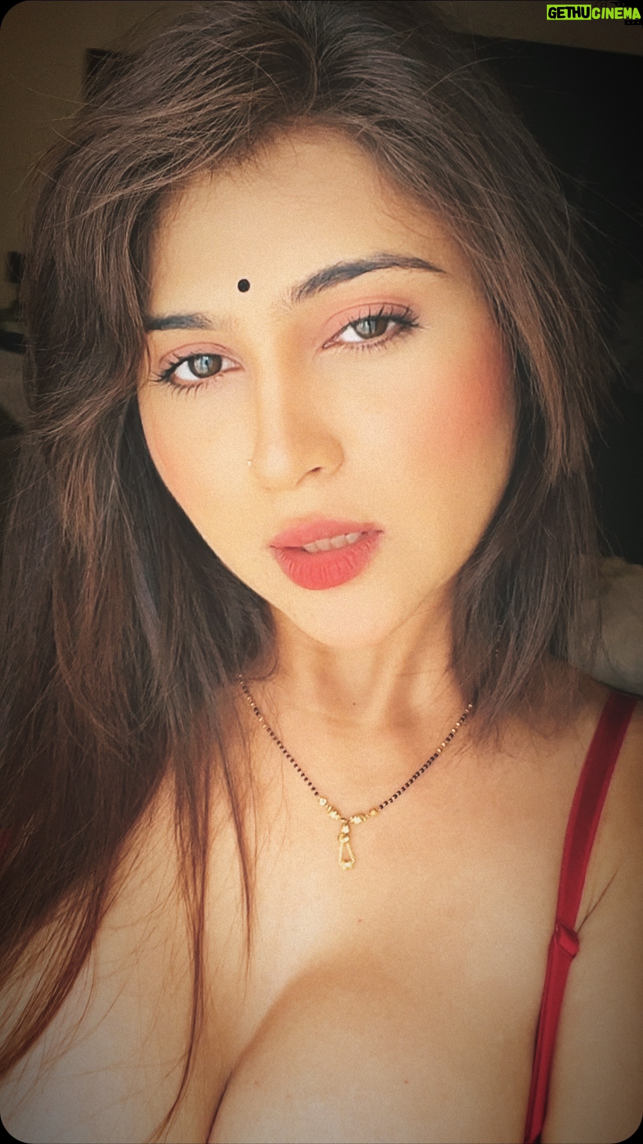 Hiral Radadiya - 29.4K Likes - 