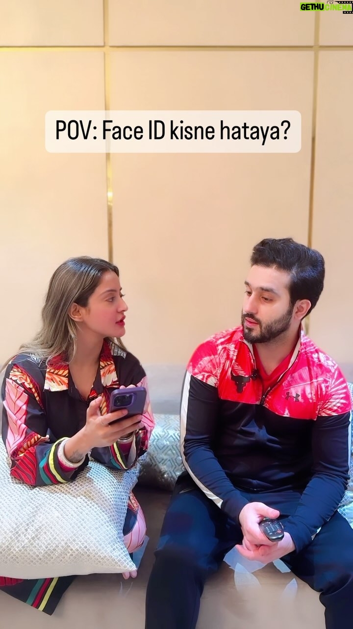 Insha Ghai - 5.4K Likes - Face ID kisne hataya?
#bornoninstagram #feelitreelit #funnyreel #funnyvideos #funnycouples #funnycontent #meme #couplegoals #funnyvideo #comedycouple #comedy