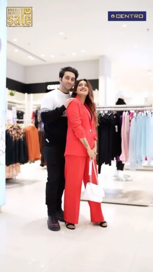 Insha Ghai Instagram - Just when I thought planning my Valentine’s Day outfit couldn’t get any more exciting, Centro surprised me with the news of winning their exclusive ‘Styled With Love’ contest! 

I was amazed throughout my magical makeover session with the one and only Sneha Arora! 

Grateful beyond words to Centro for the enchanting opportunity to make our Valentine’s Day truly special and memorable!

Video credit: @sidphotography88 
.
.
.
.
#RelianceCentro #Centro #ValentinesDayOutfit #StyledWithLove #ContestWinner #Fashion #StylingSession #ExploreCentro #ValentinesDay #SeasonWithLove #Love #CelebrateLoveWithCentro #freestylingsession