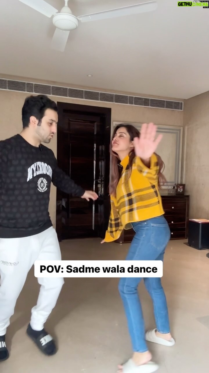 Insha Ghai - 7.1K Likes - Kya se kya hogayaaa
#bornoninstagram #feelitreelit #funnycouple #couplevideo #couplegoals #couplecomedy #meme #couplelove #funnyreels #funnyvideos
