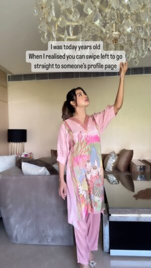 Insha Ghai Instagram - I definitely didn’t know that!! 
Wearing @houseof_styles_ 
#bornoninstagram #trend #1second #feelitreelit #trend #trending #funny #funnyvideos #funnycontent