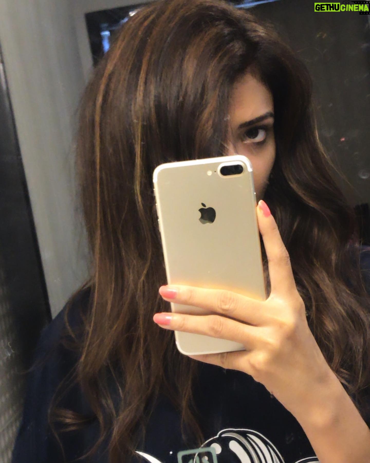 Ishita Vyas - 619 Likes -