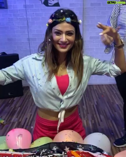 Ishita Vyas - 538 Likes - I would like to thank all my family ,friends , fans and well wishers for their wonderful birthday wishes! All of u will remain in my heart ❤️ and how special you all made me feel.
Thanking you all from the bottom of my heart ❤️.