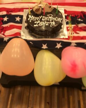 Ishita Vyas Instagram - I would like to thank all my family ,friends , fans and  well wishers for their wonderful birthday wishes! All of u will remain in my heart ❤️ and how special you  all made me feel.
Thanking you all from the bottom of my heart ❤️.