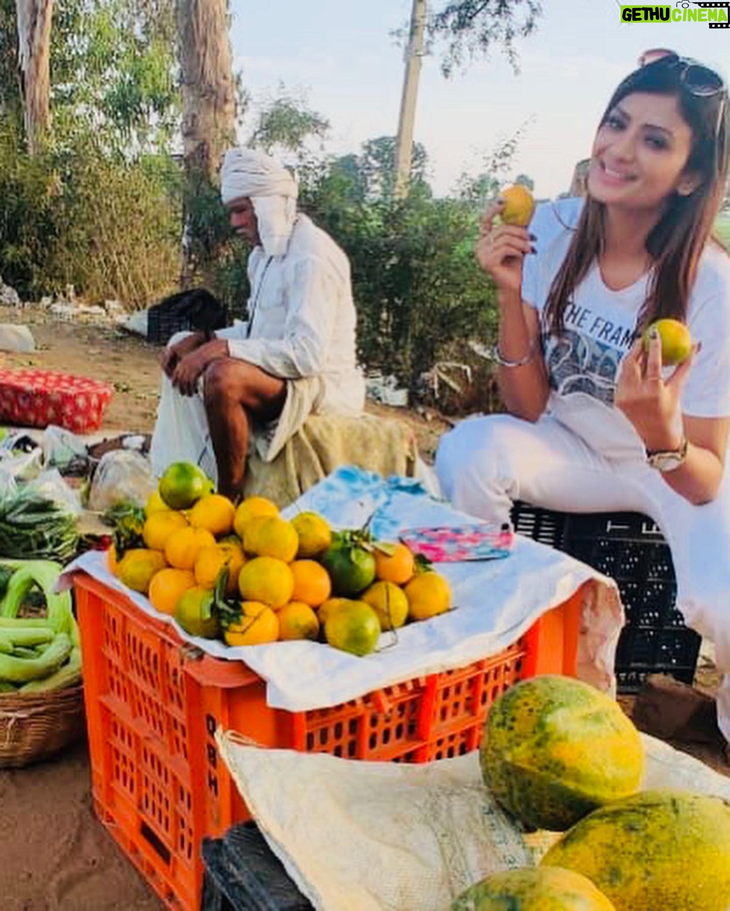 Ishita Vyas - 722 Likes - She loves good vibes,warm sun ,wild waves,kind words,freedom to be herself....flow,hustle,dreams...water and lots of food and vegetables 🍅🤗🤪#Mp#bliss #loveyourself