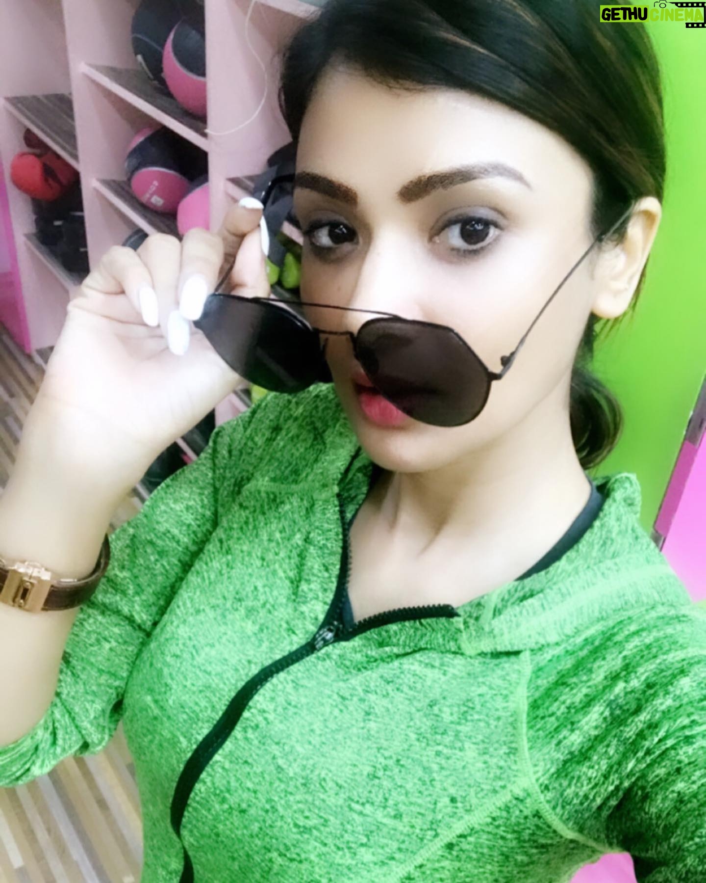 Ishita Vyas - 603 Likes - 🦋🦋🌺