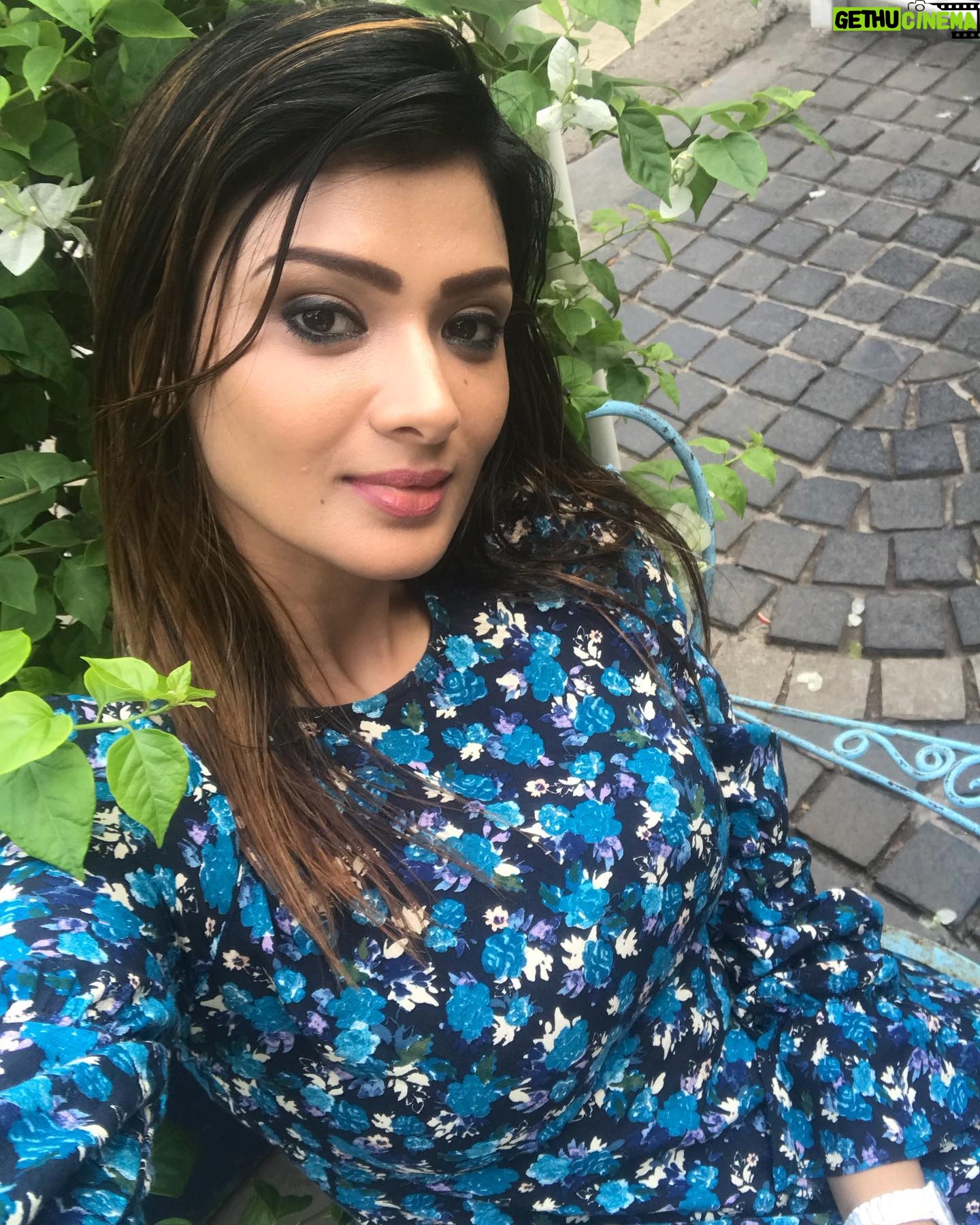 Ishita Vyas - 568 Likes - Sun day fun day 🤪😂😂