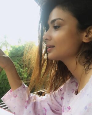 Ishita Vyas Instagram - Home sweet home 🏠🤗