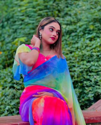 10 Must-See Instagram Posts by Jannat Toha
