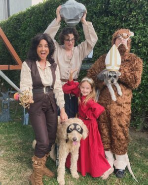 Jessica Collins Instagram - Memories of Halloween Past… 👻🎃