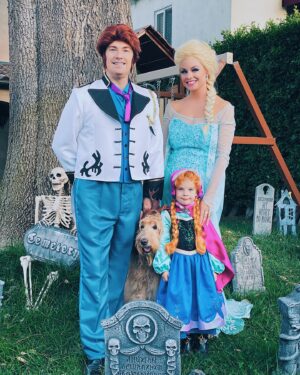 Jessica Collins Instagram - Memories of Halloween Past… 👻🎃