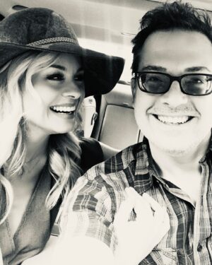 Jessica Collins Instagram - Blind Date, December 2nd, 2014. 10 years later, still riding the wave with @michaelcooneywriter. ❤️🌊