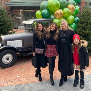 Jillian Murray Instagram - Started the Christmas season with these wonderful girls. Thank you @greatamericanfamily for making magical memories that will be cherished a lifetime. Merry Christmas