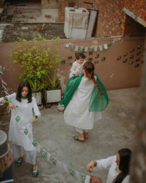 Kanwal Aftab Instagram - 14th August 🇵🇰 
ALLAH humre mulak ko hmsha salamat rakhe 🥹

📸 @adil_bajwa_ 

[kanwalzulqarnain, zulqarnainsikandar, kanwalaftab, aizalzulqarnain, 14thaugust, shoot, blessed, Pakistan]