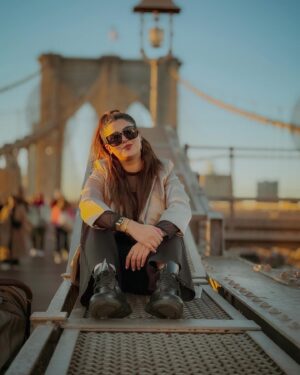 Kanwal Aftab Instagram - Can I go where you go? Can we always be this close, forever
and ever ? 🫀🫀

[ kanwalaftab, kanwalzulqarnain, aizalzulqarnain, zulqarnainsikandar, goals, familygoals, blessed, brooklynbridge, newyork ]