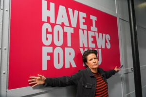 Kara Swisher Instagram - Somehow the folks at @cnn @haveigotnews_us think lesbians are funny. Shh, we are. Watch tonight with me, @amberruffin @roywoodjr @michaelianblack and @onwithkaraswisher @jennyhagel