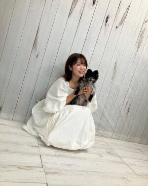 Karen Miyama Instagram - 今月はむすびが大活躍。
ドラマに続き、雑誌もデビューしました☺︎

オフショットも添えて。

福島で無料配布されています！
https://collar-fukushima.com/

#Collarふくしま さんありがとうございました！🍙