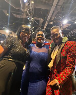 Karen Robinson Instagram - Sunday’s Legacy Awards was EVERYTHING - fun, fellowship, slick AF, highly entertaining, hugely inspiring. My heart swelled to bursting being in the midst of my incredibly beautiful and fantastically talented brothers and sisters!

Congratulations to all the recipients and to  @insight.productions, @blackisnowcanada and @cbc for a gorgeous show!

Go watch it on @cbcgem ! See how we do! PS. I got to meet Olympic gold medallist @rogers_camryn , y’all! #hammerthrow

(Credit for some photographs -  @georgepimentel1 , and credit for my wig - the kindness of @ana_sorys )

#legacyawards #blackacademy @legacyawardsca #wehere #webeenhere #fromtime