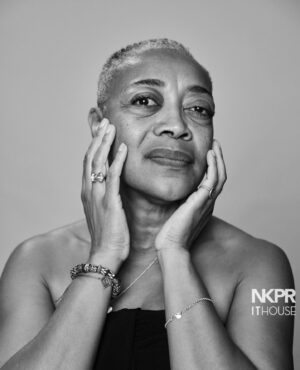 Karen Robinson Instagram - I did me some TIFF’ing, and now MI TYAD (that’s “I’m tired” in 🇯🇲, not an acronym😂), but it was well worth getting out the 🏠. Thanks to every soul who helped make the good times roll!

Some of the talented people who turned me out (Read: the shots when I really looked put together and well photographed) . . .

📸@georgepimentel1 & @davidapike 
💋@roxannedenobrega
💇🏽‍♀️@hairissimone & @onyxbarbers 
💃🏽@lifeofmanek

#tiff2024 #longines #NKPRItHouse #RoadToGoldenGlobes #CFCHomecoming #goodtimes