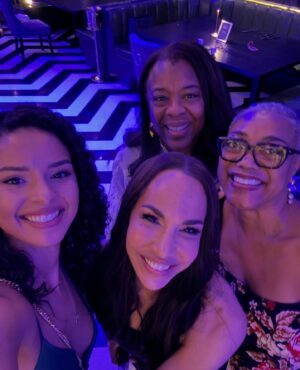 Karen Robinson Instagram - I did me some TIFF’ing, and now MI TYAD (that’s “I’m tired” in 🇯🇲, not an acronym😂), but it was well worth getting out the 🏠. Thanks to every soul who helped make the good times roll!

Some of the talented people who turned me out (Read: the shots when I really looked put together and well photographed) . . .

📸@georgepimentel1 & @davidapike 
💋@roxannedenobrega
💇🏽‍♀️@hairissimone & @onyxbarbers 
💃🏽@lifeofmanek

#tiff2024 #longines #NKPRItHouse #RoadToGoldenGlobes #CFCHomecoming #goodtimes