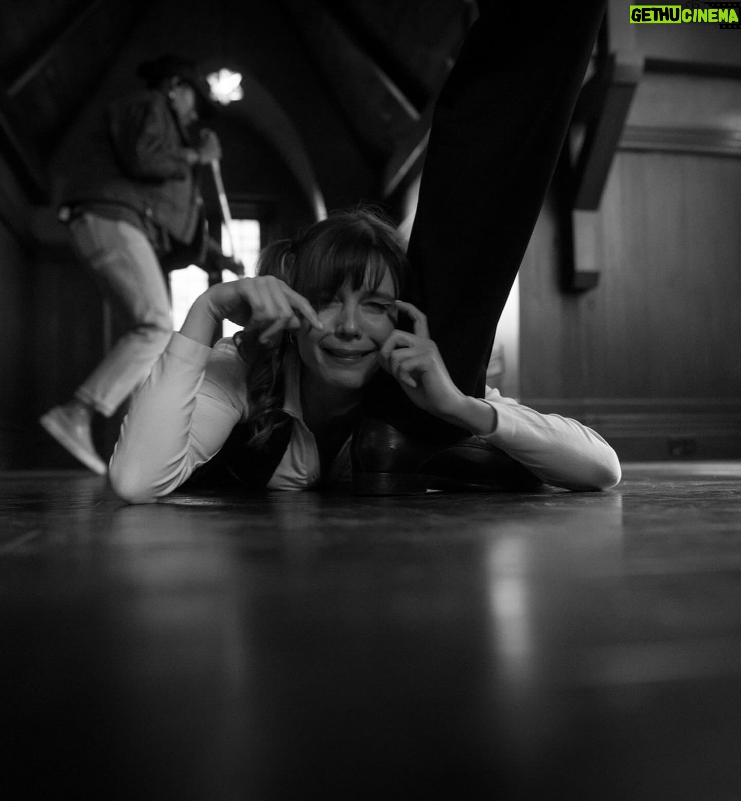 Katja Herbers - 10.9K Likes - Hiya itās us at @evil just hanging out in that Top 10 for the 15th consecutive week šš„ø