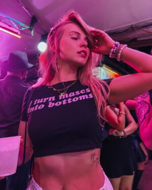 Kendra Instagram - Femme vibes 💋💅🏼✨
.
.
.
.
.
#femme #goals #creator